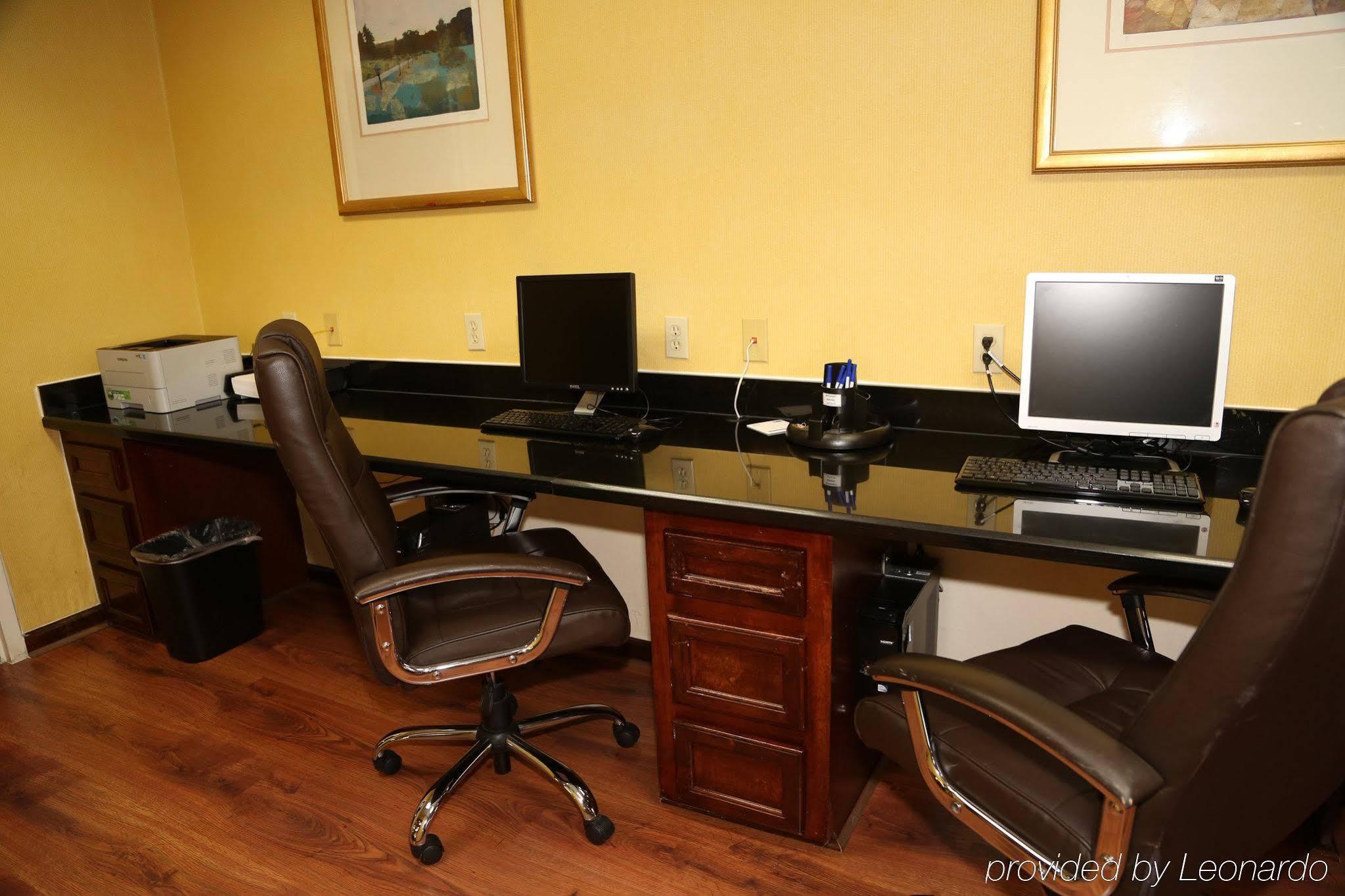 Comfort Inn & Suites Houston I-10 West Energy Corridor Экстерьер фото