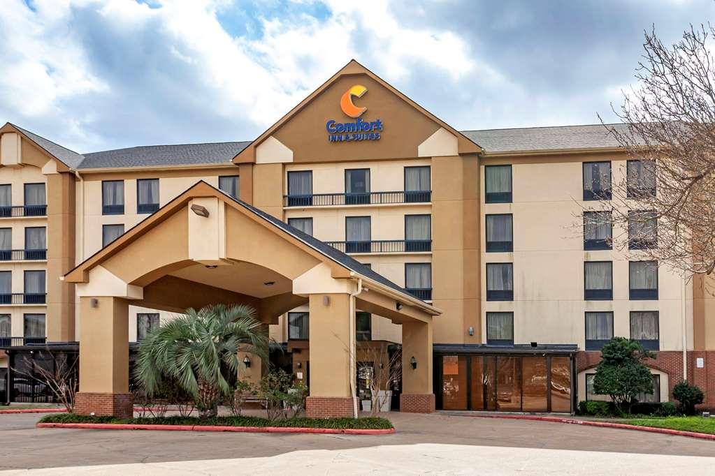 Comfort Inn & Suites Houston I-10 West Energy Corridor Экстерьер фото
